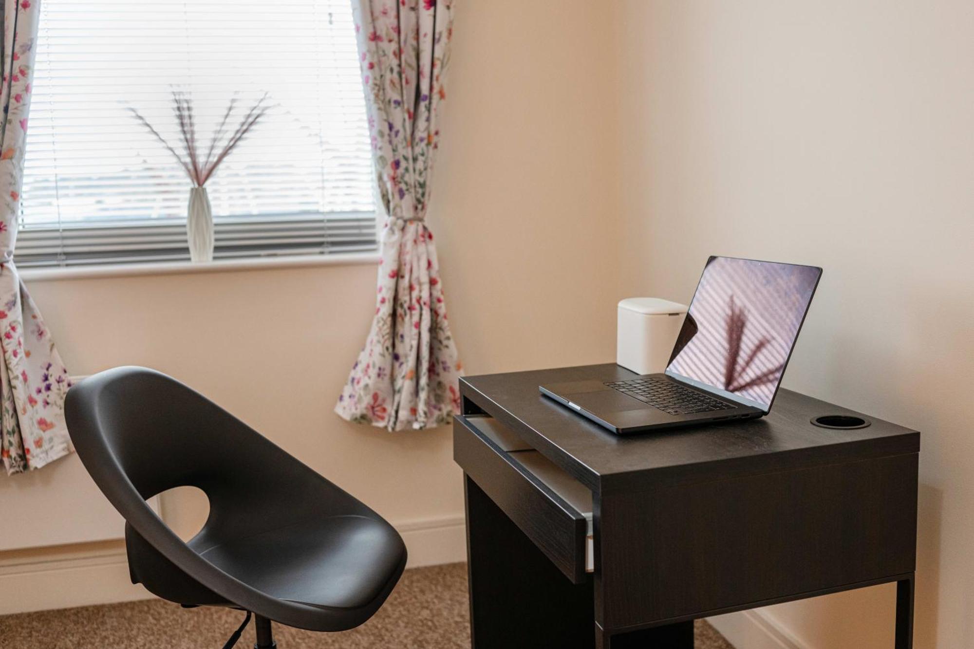 Marina1 2 Bed2bath Apartment Ipswich
