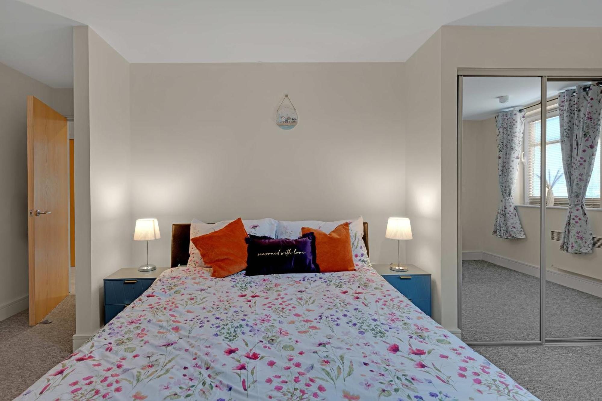 Apartment Marina1 2 Bed2bath
